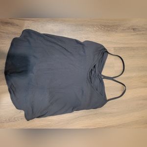 Lululemon tank top black like new 10